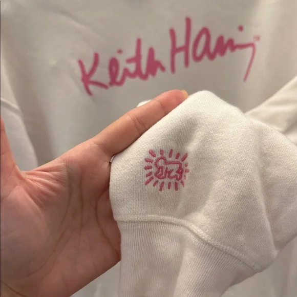 Keith Haring White Crew Neck Sweater with Pink Graphic - Picture 3 of 6